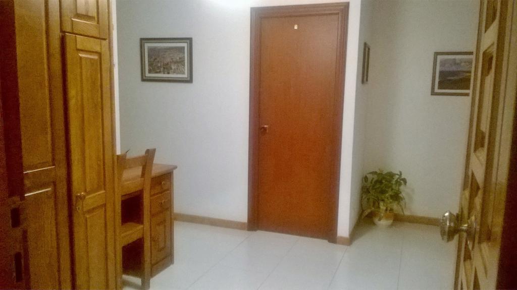 Hostal El Cairo 费罗尔 外观 照片