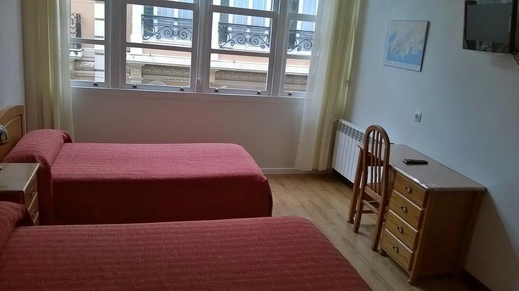 Hostal El Cairo 费罗尔 外观 照片