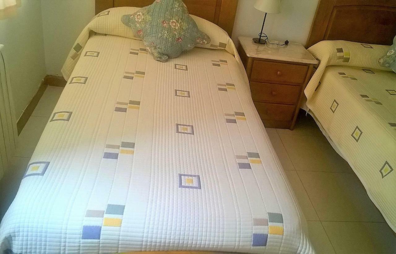 Hostal El Cairo 费罗尔 外观 照片